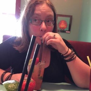 Meet your Posher, Allycen